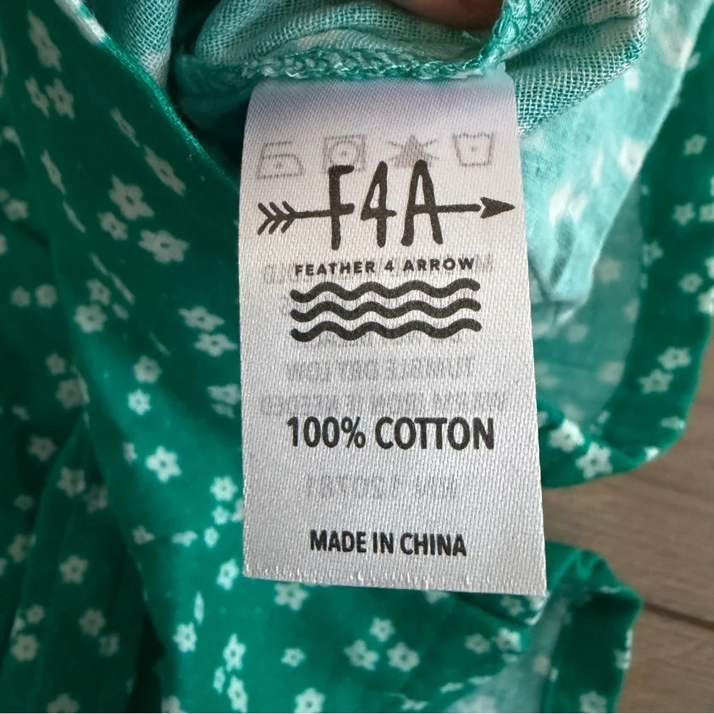 NWT Feather 4 Arrow Girls Green Floral Romper with Tie Straps Size 5